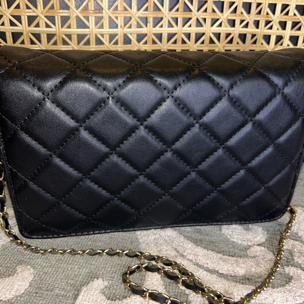 NWT Badgley Mischka studded diamond quilted black crossbody bag - Picture 4 of 7